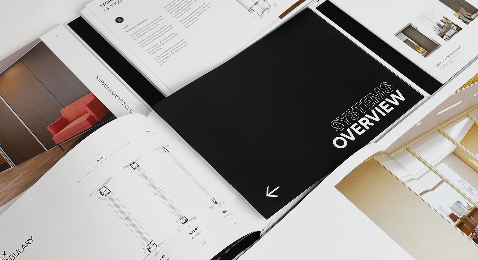 企業(yè)畫冊設(shè)計怎樣做既美觀又實用？